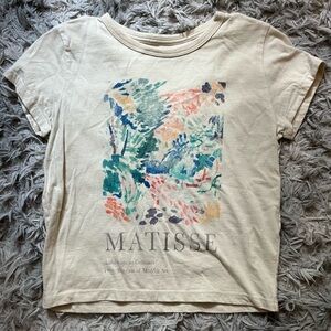 Hollister Cream Graphic Tee